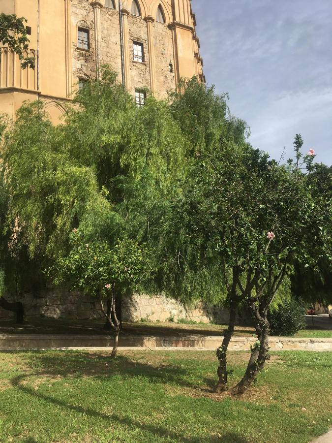 Around Cassaro Holiday House Palermo Exterior foto